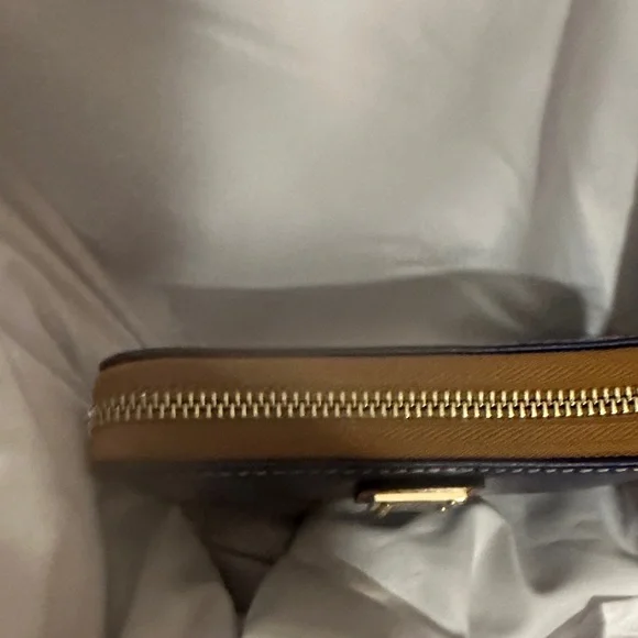 Dooney & Bourke Blue Leather Wallet with Gold Accents - Picture 5 of 14